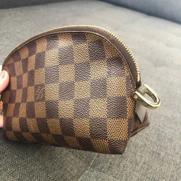 Authentic Louis Vuitton cosmetic bag pochette damier Ebene - Picture 3 of 7